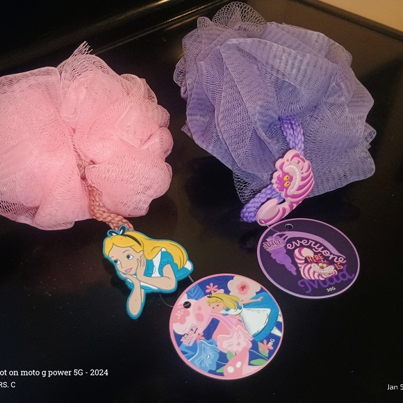 Disney Pink and Purple Bath Pouf Set Alice In Wonderland - Picture 4 of 4